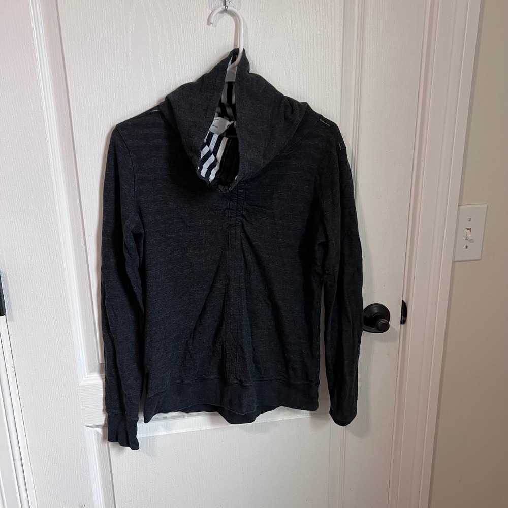Lululemon Heathered Gray Ruched Funnel Neck Pullover Sweatshirt Thumbholes